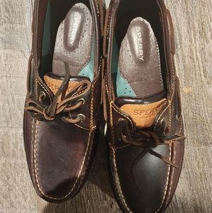 Boat shoes